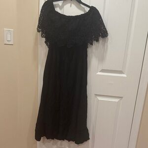 SHEIN Black Off-Shoulder Lace Maxi Dress